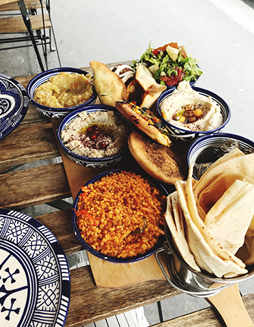 A Culinary Journey Through the UAE: Exploring Emirati Food Culture