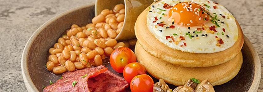 Why Habun’s Londoner’s Platter is the Ultimate Fusion Breakfast