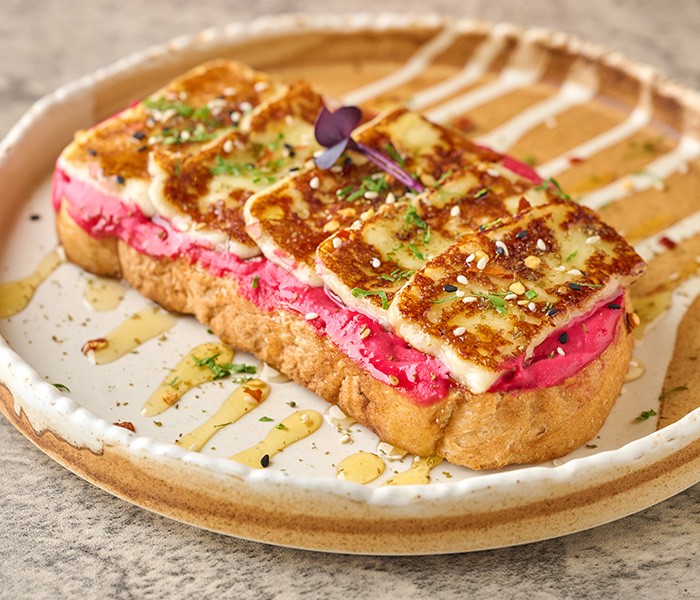 Golden Halloumi Melt